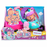 The Bellies from Bellyville – Mini Rosie´s Car, Coche de Juguete para los muñecos Mini Bellies, Incluye Pegatinas, biberón y una Mini Rosie Rainbow, Tiene Hueco para 3 muñecas, Famosa (700017071)