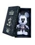 Simba 6315870275 – Muñeco de peluche de Mickey Mouse Cómic – Edición especial limitada para coleccionistas, exclusivamente en Amazon, muñeco de 35 cm de altura en caja para regalo