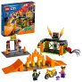 LEGO 60293 City Stuntz – Parque Acrobático, Set de Construcción con Moto, Rampas y Jaula para Arañas, Juguete para Niños + 5 años