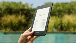 Kindle Paperwhite – Resistente al agua, pantalla de alta resolución de 6″, 8 GB, con publicidad + Kindle Unlimited (con renovación automática)