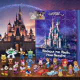 Calendario de Adviento de Navidad 2023 contiene 24 regalos Muñeca de dibujos animados de resina Figuras Decoración de Navidad Accesorios de Navidad Cuenta Regresiva Calendario con Juguete Sorpresa